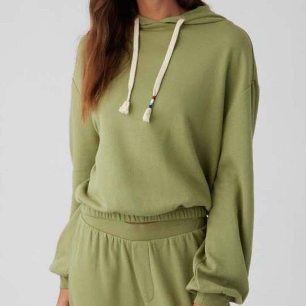 Sol Angeles Billow Crop Hoodie Womens Small Green Elastic Hem Tassel Drawstring